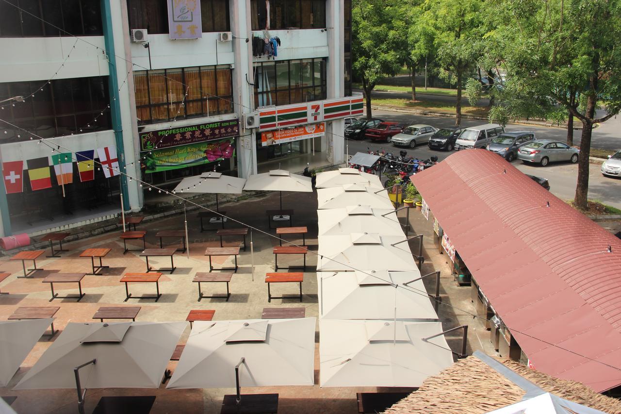 Memoire Hornbill Hotel Kuching Exteriör bild