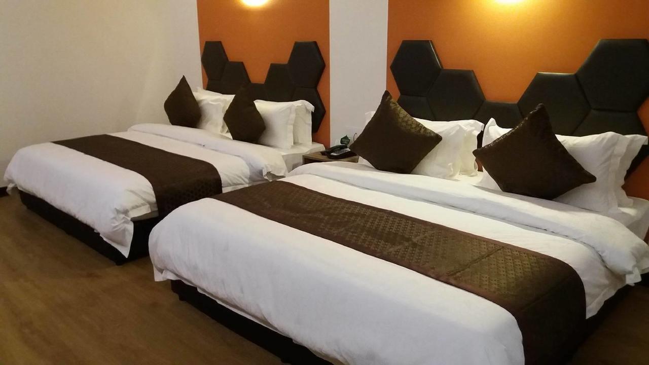 Memoire Hornbill Hotel Kuching Exteriör bild